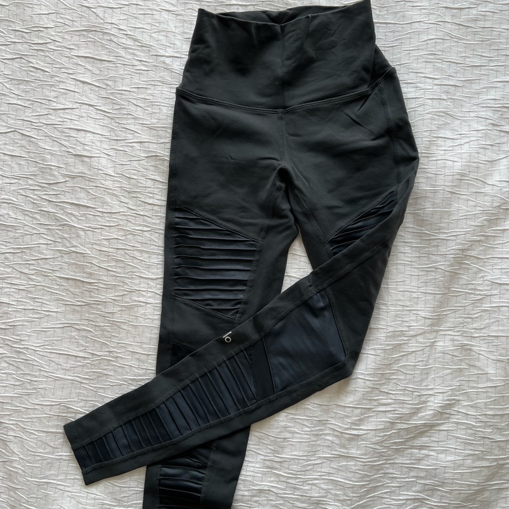 Alo yoga Grey Moto legging